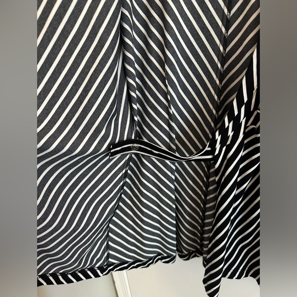 Finley Top (Wrap top) - Picture 6 of 8